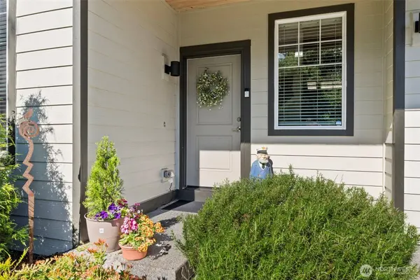 837 Pioneer ST SW, Tumwater, WA 98512