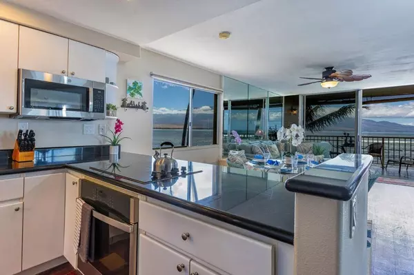 70 Hauoli St #220, Wailuku, HI 96793