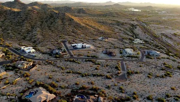 9407 S KRISTA Drive W #60, Goodyear, AZ 85338