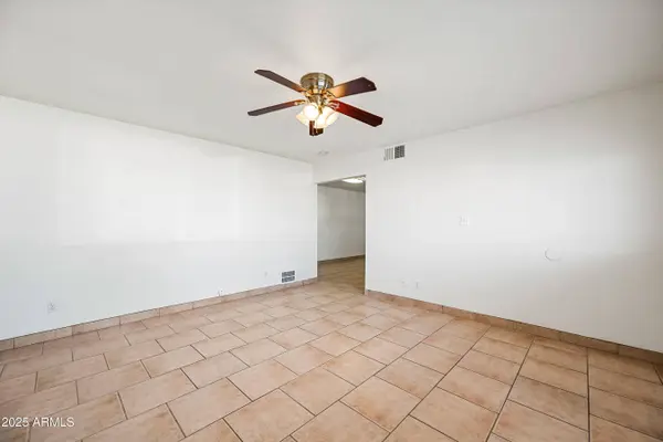 3823 W LAWRENCE Road, Phoenix, AZ 85019