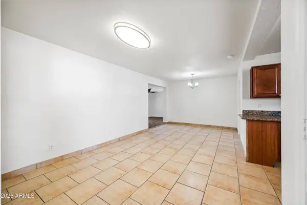 3823 W LAWRENCE Road, Phoenix, AZ 85019