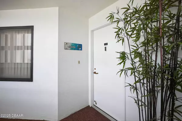 2555 Atlantic AVE #1705, Daytona Beach, FL 32118