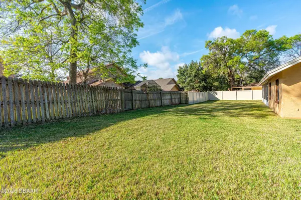 6129 Del Rio DR, Port Orange, FL 32127