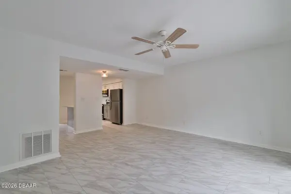 2200 Palmetto AVE #b030, South Daytona, FL 32119