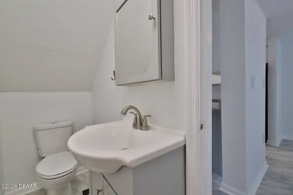 2200 Palmetto AVE #b030, South Daytona, FL 32119