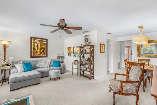 112 Lacosta LN #122, Daytona Beach, FL 32114