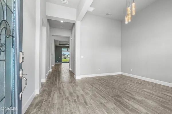 6263 Fallsgrove LN, Port Orange, FL 32128