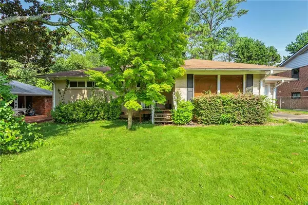 2735 Spring DR SE, Smyrna, GA 30080