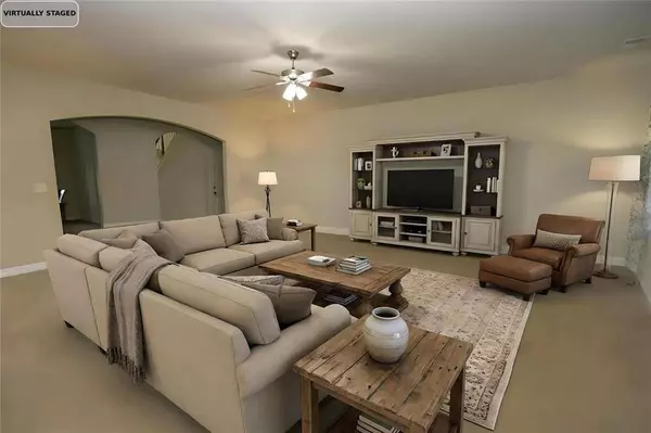 6074 Locklear WAY, Douglasville, GA 30134