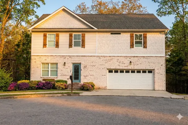 201 Wilhelmina DR, Austell, GA 30168