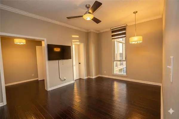 3060 Pharr Court North NW #114, Atlanta, GA 30305