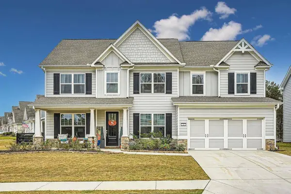 11 Daffodil LNDG, Woodstock, GA 30132