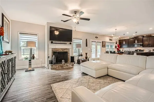 11 Daffodil LNDG, Woodstock, GA 30132