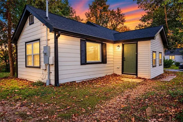 1339 Lyle AVE, Atlanta, GA 30344