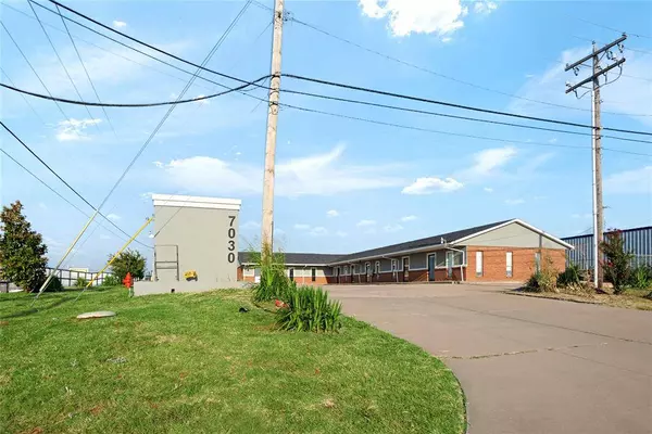 7030 W Wilshire BLVD, Oklahoma City, OK 73132