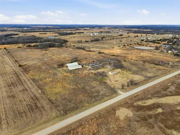 27678 S 545th West AVE, Stroud, OK 74079