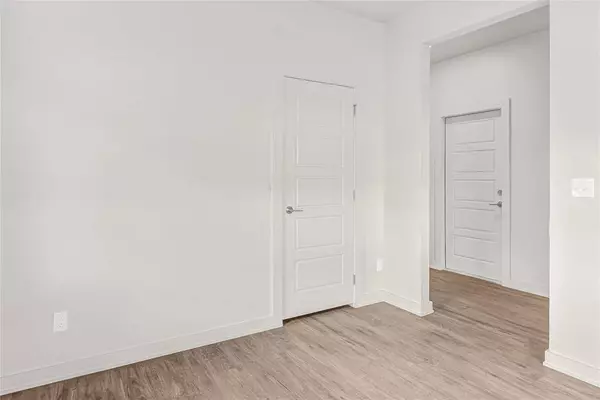 8108 NW 153rd ST, Edmond, OK 73013