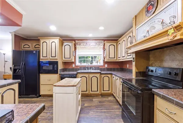 13601 N Post RD, Jones, OK 73049