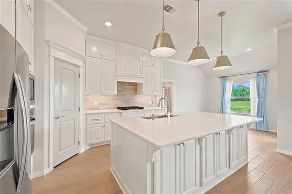 16305 Marigold AVE, Edmond, OK 73013