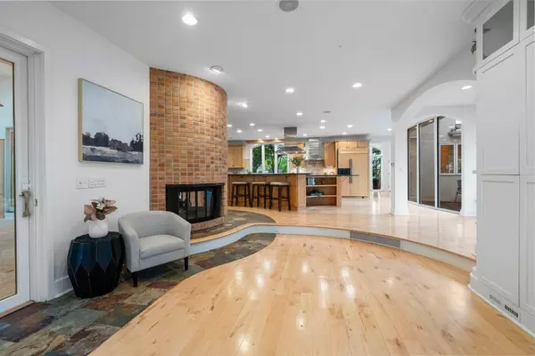 3839 Woodbridge Road, Upper Arlington, OH 43220