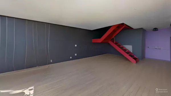 1000 Urlin Avenue #511, Grandview Heights, OH 43212