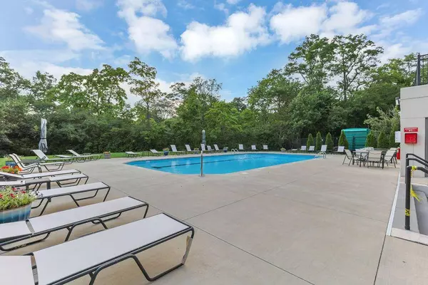 1000 Urlin Avenue #511, Grandview Heights, OH 43212