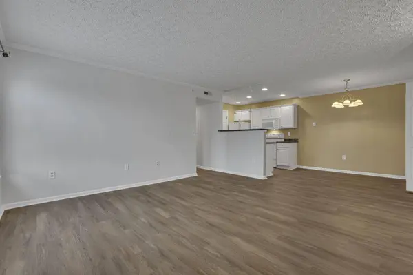 5621 Cedar, Columbus, OH 43228