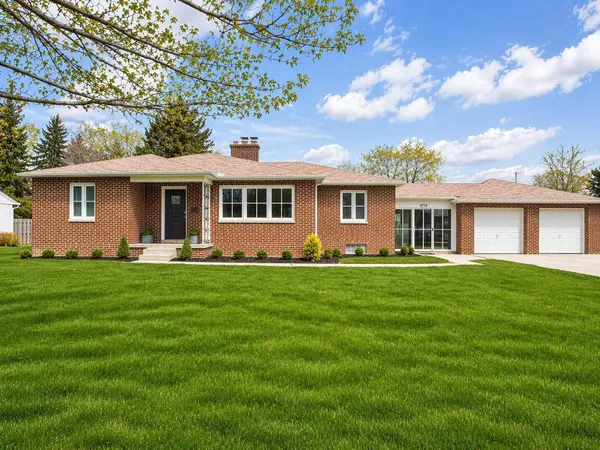 2112 Cresthill Drive, Upper Arlington, OH 43221