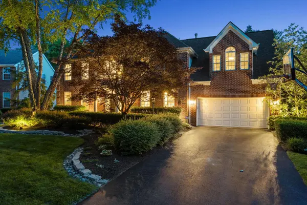 7631 Kestrel Way, Dublin, OH 43017