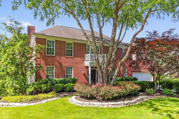7631 Kestrel Way, Dublin, OH 43017
