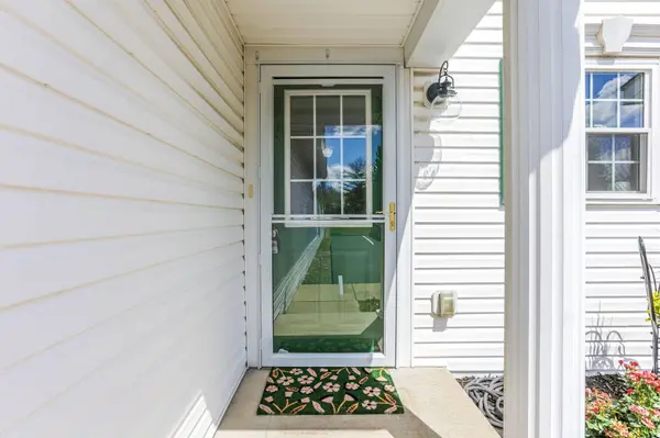 1984 Kyger Drive #1B, Columbus, OH 43228