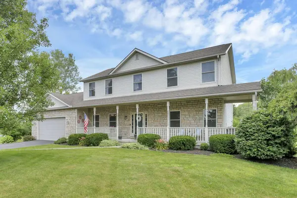 48 Melissa Court, Pataskala, OH 43062