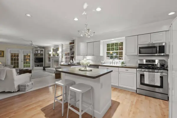 4375 Castleton Road, Upper Arlington, OH 43220