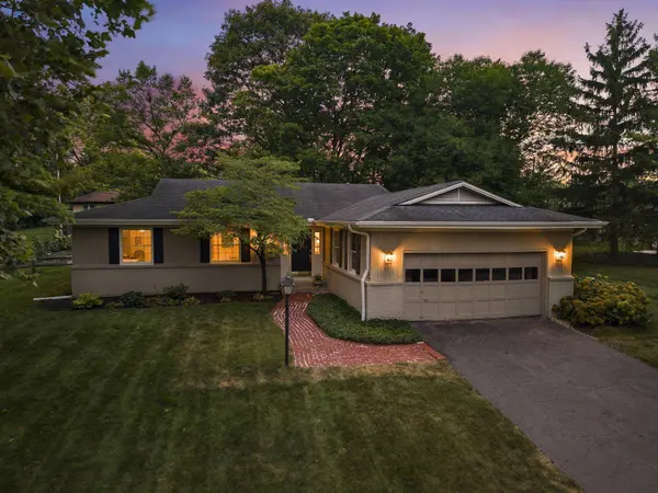 4375 Castleton Road, Upper Arlington, OH 43220