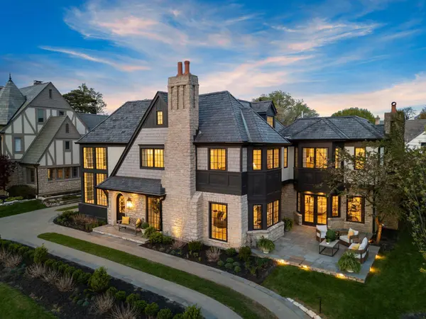 2252 Club Road, Upper Arlington, OH 43221