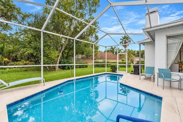 15709 MUIRFIELD DR, Odessa, FL 33556