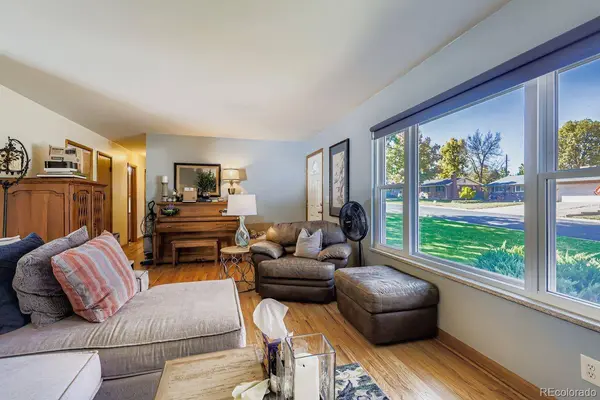 4620 S Inca, Englewood, CO 80110