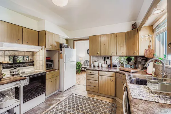 4620 S Inca, Englewood, CO 80110