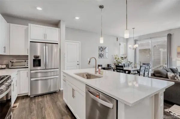 4337 S Nepal CT, Centennial, CO 80015