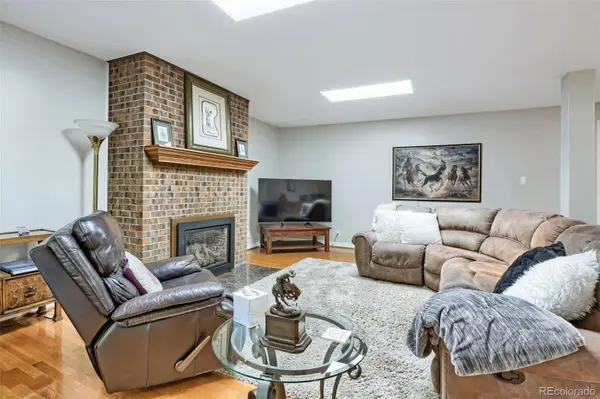 22 Birdie LN, Littleton, CO 80123
