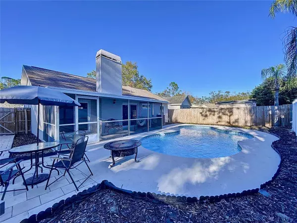 1027 HARDWOOD DR, Valrico, FL 33596