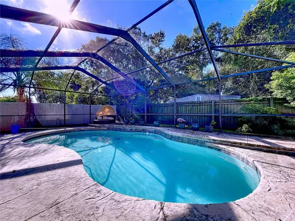 2003 LEICHESTER ST, Valrico, FL 33594