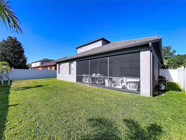 8501 WHITE POPLAR DR, Riverview, FL 33578