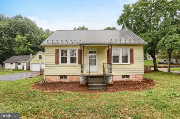 2731 FISHING CREEK VALLEY RD, Harrisburg, PA 17112