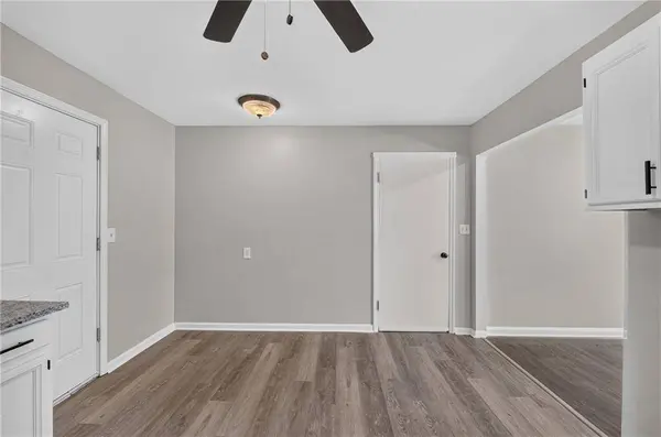 9108 Central ST, Kansas City, MO 64114