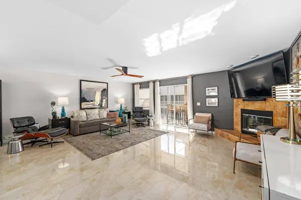 1117 PINELLAS BAYWAY S #306, St Petersburg, FL 33715