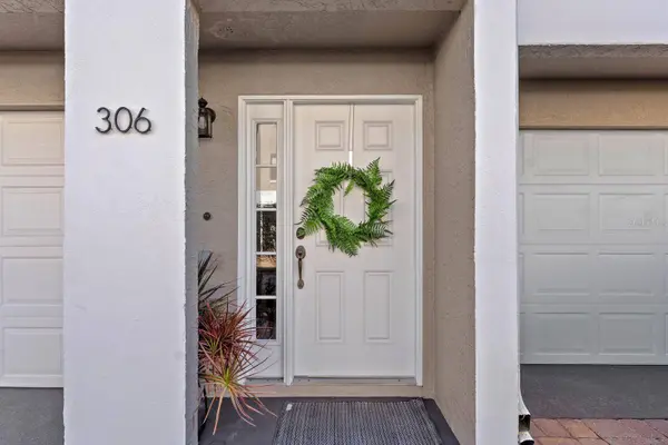 1117 PINELLAS BAYWAY S #306, St Petersburg, FL 33715