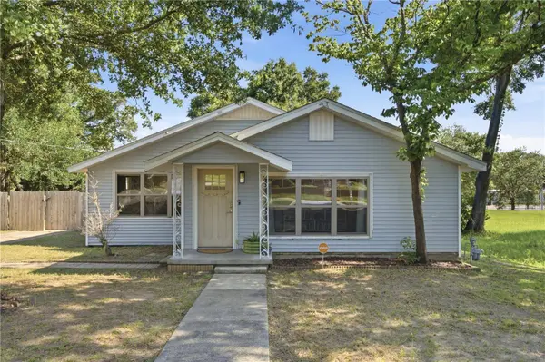 2017 W BELMONT ST, Pensacola, FL 32501