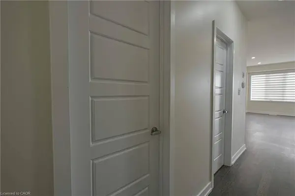 4 Owl Lane, Caledonia, ON N3W 0G4