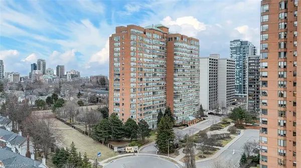 1276 Maple Crossing Boulevard #903, Burlington, ON L7S 2J9